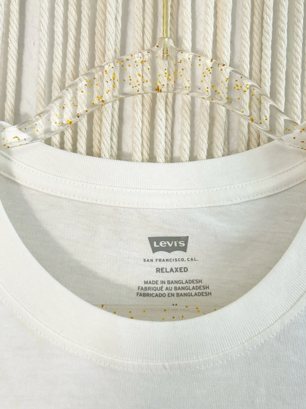 Levi's White Short-Sleeve Tee with Black Floral Logo